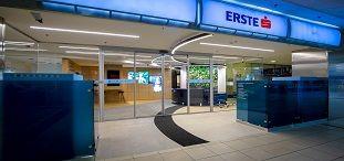 Jóval többen bankolnak digitálisan, mint egy éve az Erste Banknál