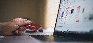 Erős ügyfél-azonosítás az online vásárlásoknál - egy helyen a legfontosabb tudnivalók